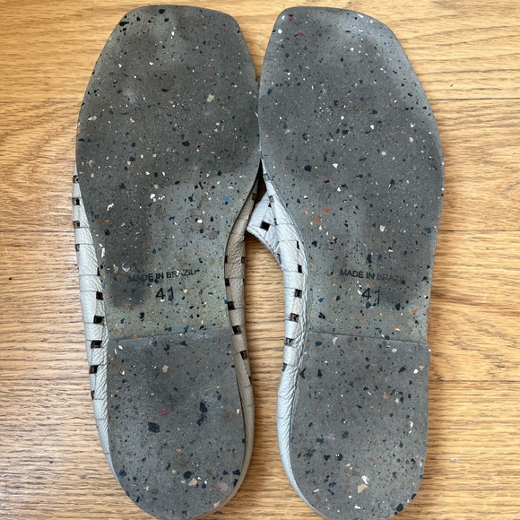 Butter soft leather Max Slides - Picture 3 of 6